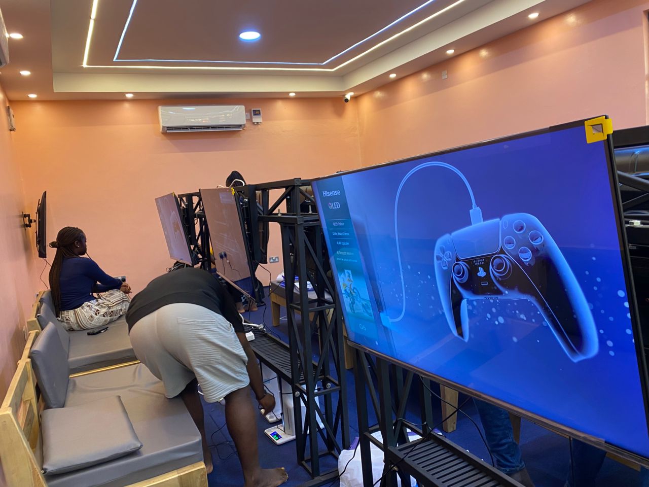 WhatsApp Image 2025-10-19 at 17.22.11_b3576ee8